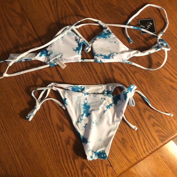 Zaful bikini never worn - Picture 2 of 4